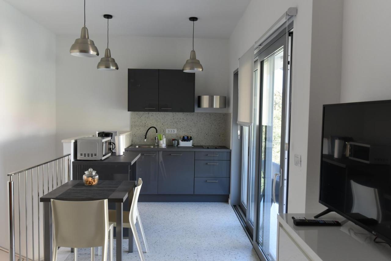 Buric House - Apartments Klasik And Studio Mini Ρόβινι Εξωτερικό φωτογραφία